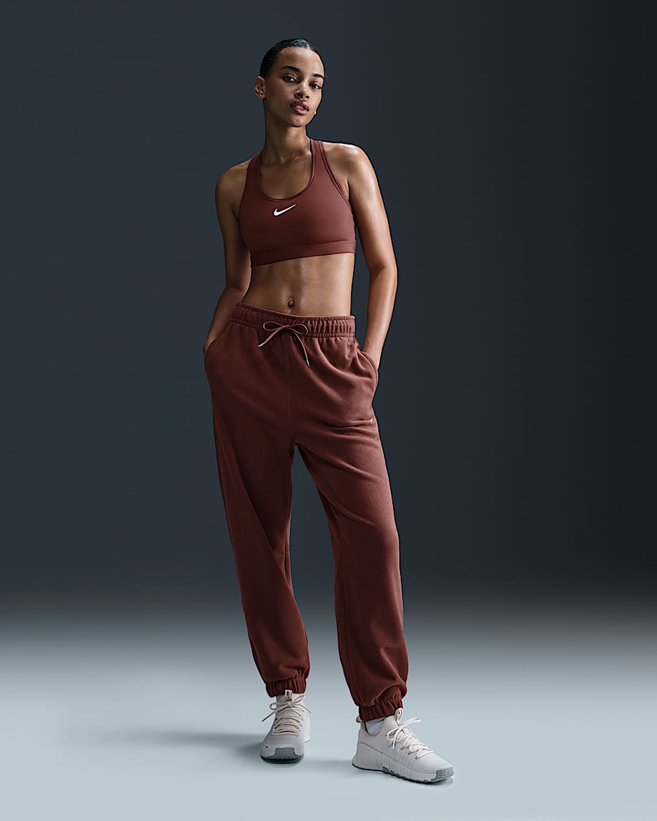 Pants de tejido Fleece holgado para mujer Nike Therma-FIT One - Rojo sepia/Marfil pálido