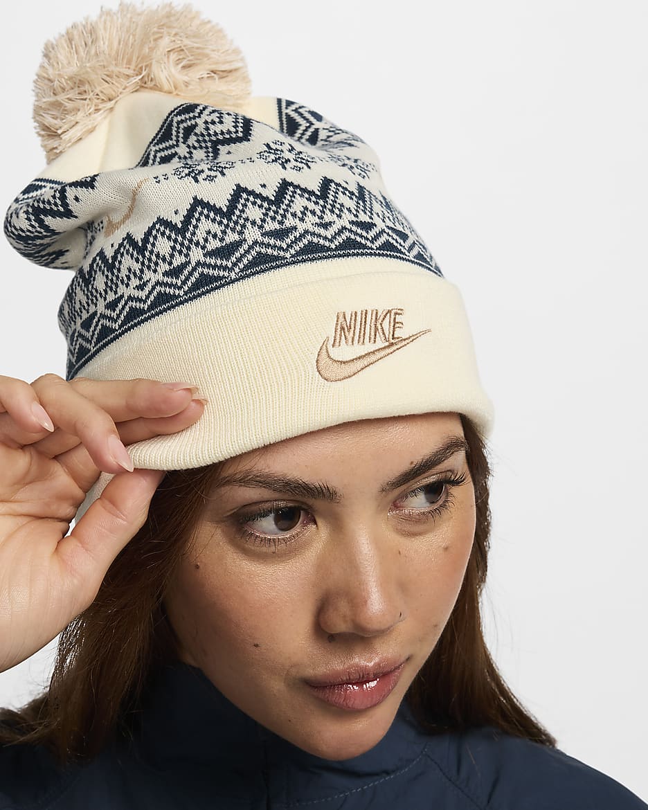 Nike Peak Beanie - Coconut Milk/Hemp/Armoury Navy/Hemp