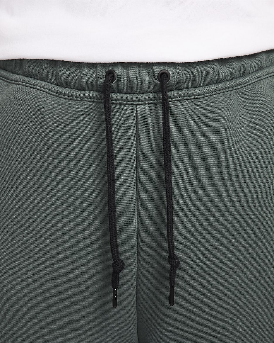 Shorts Nike Sportswear Tech Fleece - Uomo - Vintage Green/Nero