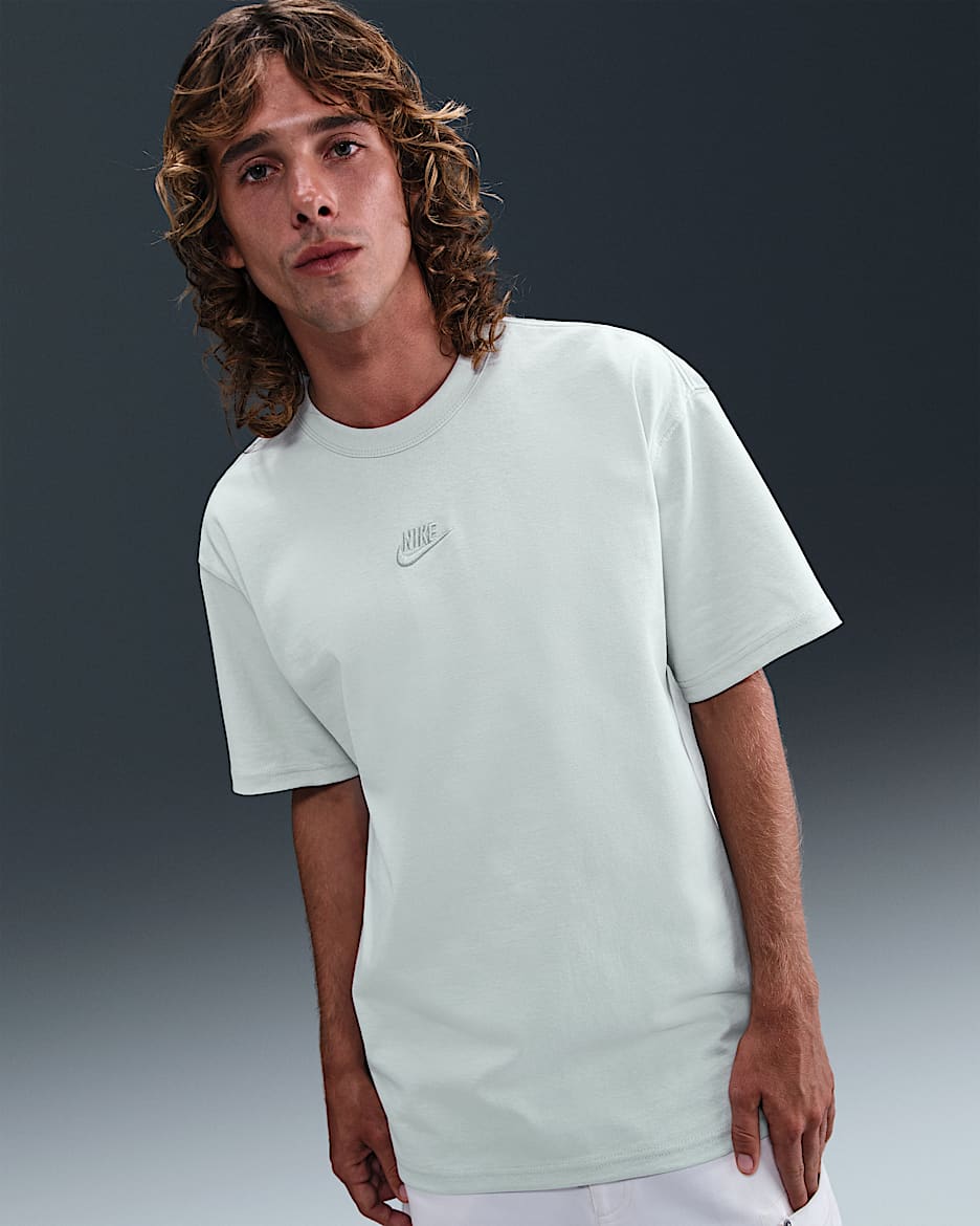 Nike Sportswear Premium Essentials Men's T-Shirt - Light Silver
