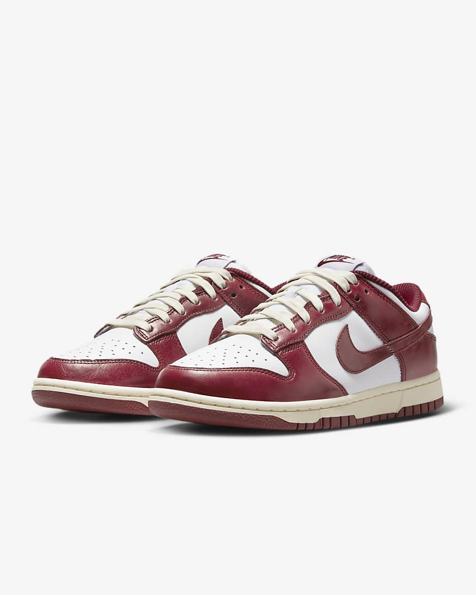 Chaussure Nike Dunk Low Premium pour femme - Blanc/Coconut Milk/Team Red