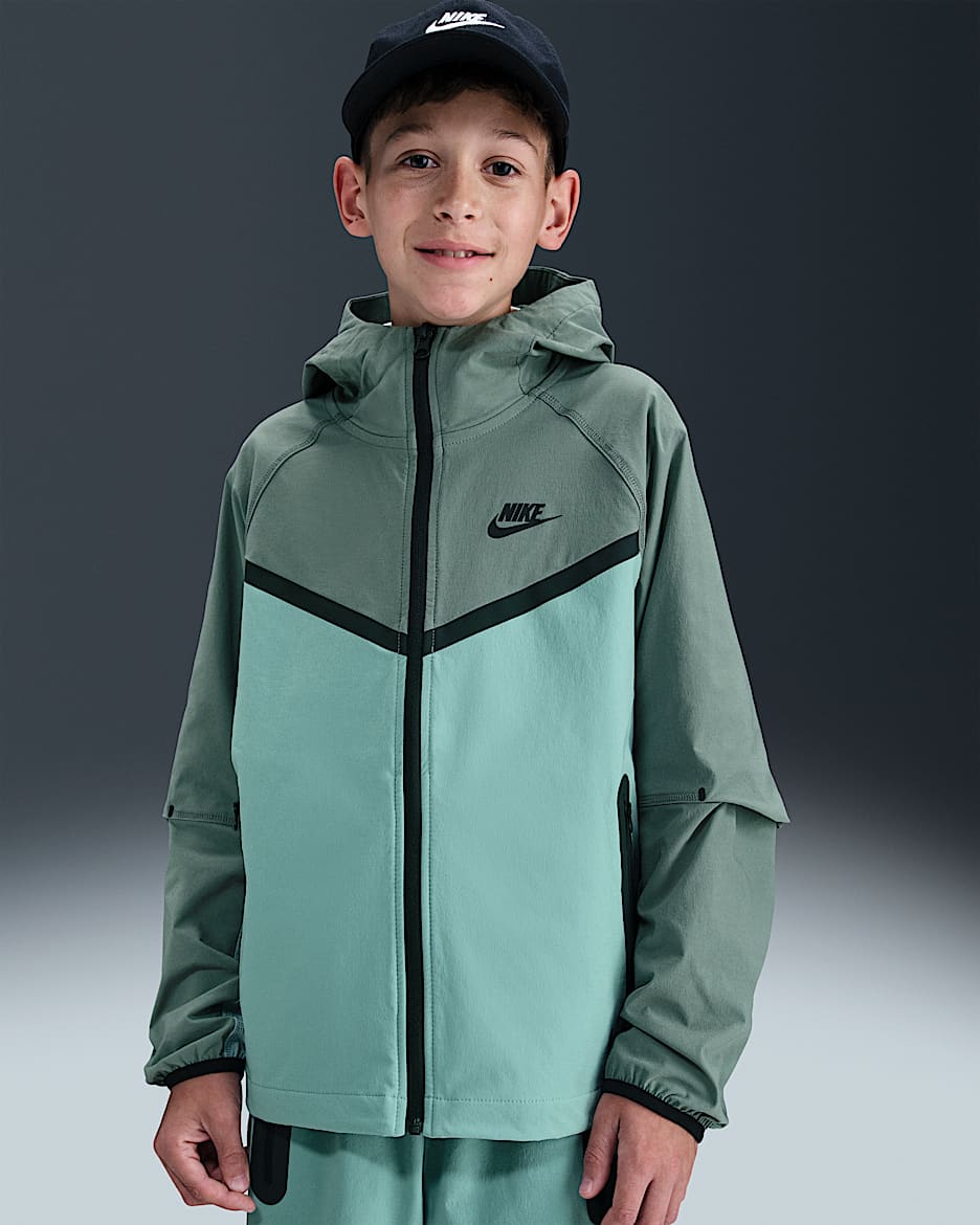 Vævet Nike Tech-jakke til større børn (drenge) - Cannon/Clay Green/sort