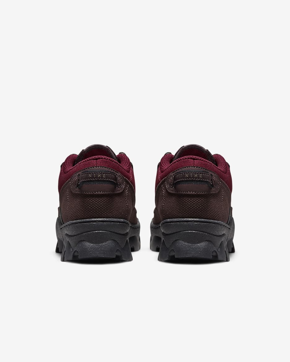 Nike Lahar Low Women's Shoe - Madeira/Dark Beetroot/Black/Smoke