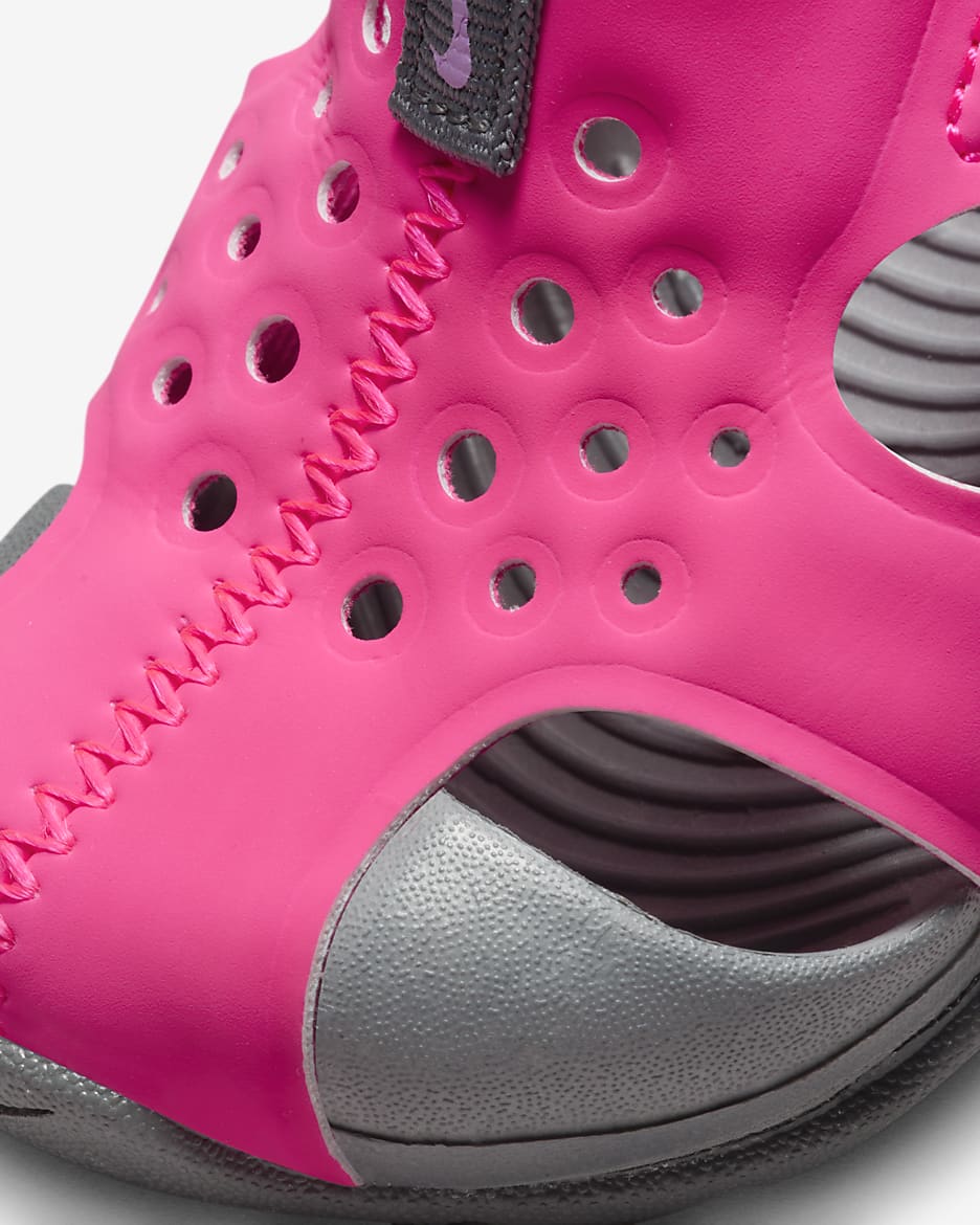 Sandály Nike Sunray Protect 2 pro kojence a batolata - Hyper Pink/Smoke Grey/Fuchsia Glow