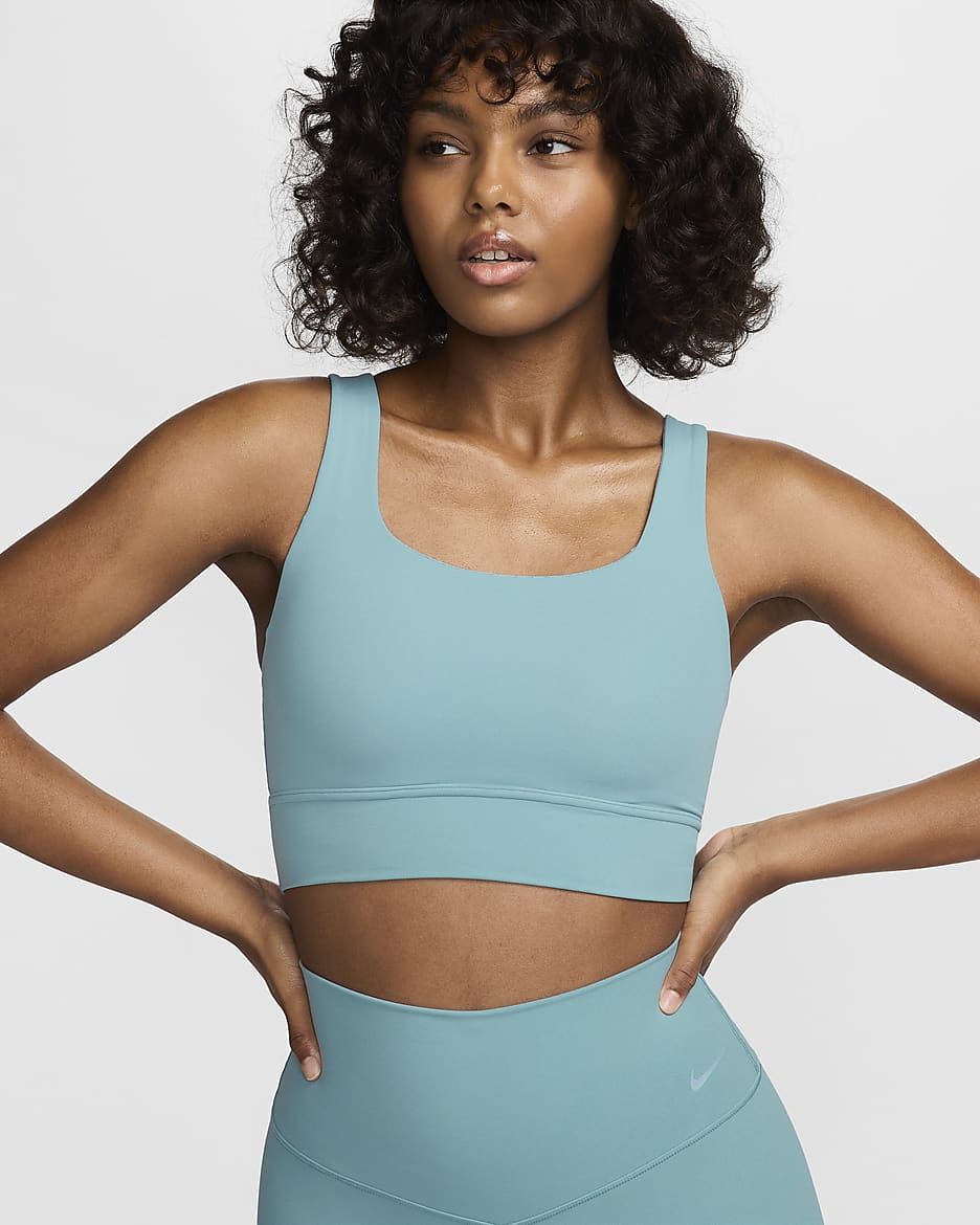 Bra deportivo de media sujeción de corte largo con almohadillas para mujer Nike Zenvy - Denim turquesa/Blanco