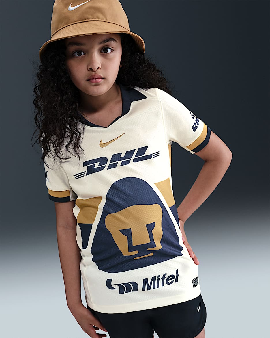 Jersey de fútbol Nike Dri-FIT Replica de los Pumas UNAM local 2025/26 Stadium para niños talla grande - Vela/Oro club