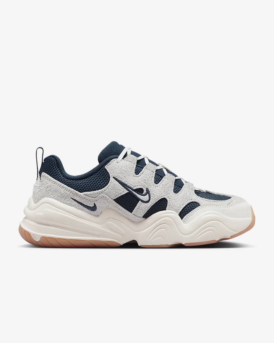 รองเท้าผู้หญิง Nike Tech Hera - Phantom/Armory Navy/Sail/Football Grey