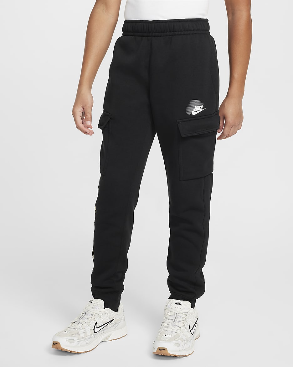 Nike Sportswear Standard Issue Older Kids' (Boys') Cargo Trousers - Black/Black/Metallic Gold