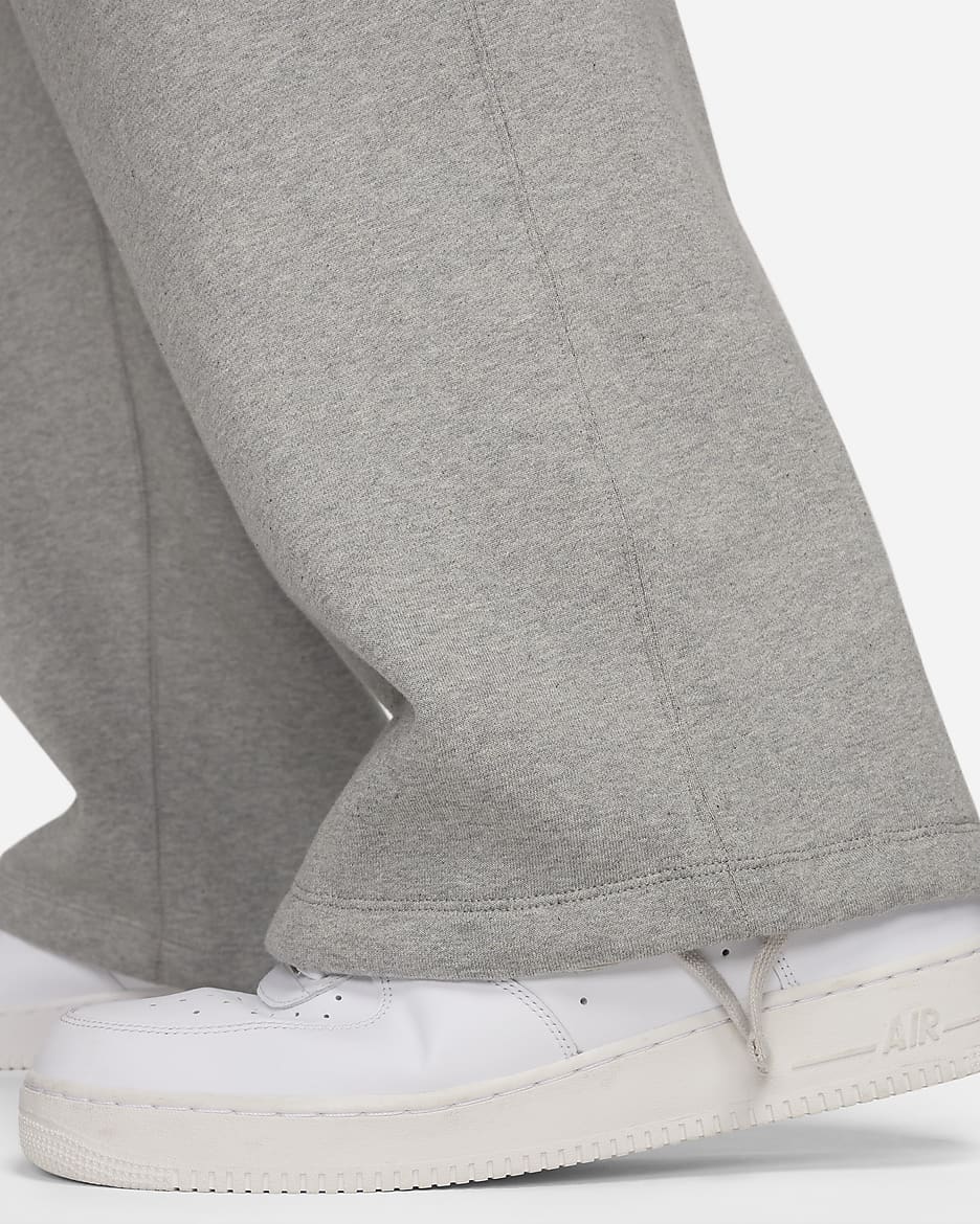 Nike Solo Swoosh Men's Open-Hem Fleece Trousers - Dark Grey Heather/White