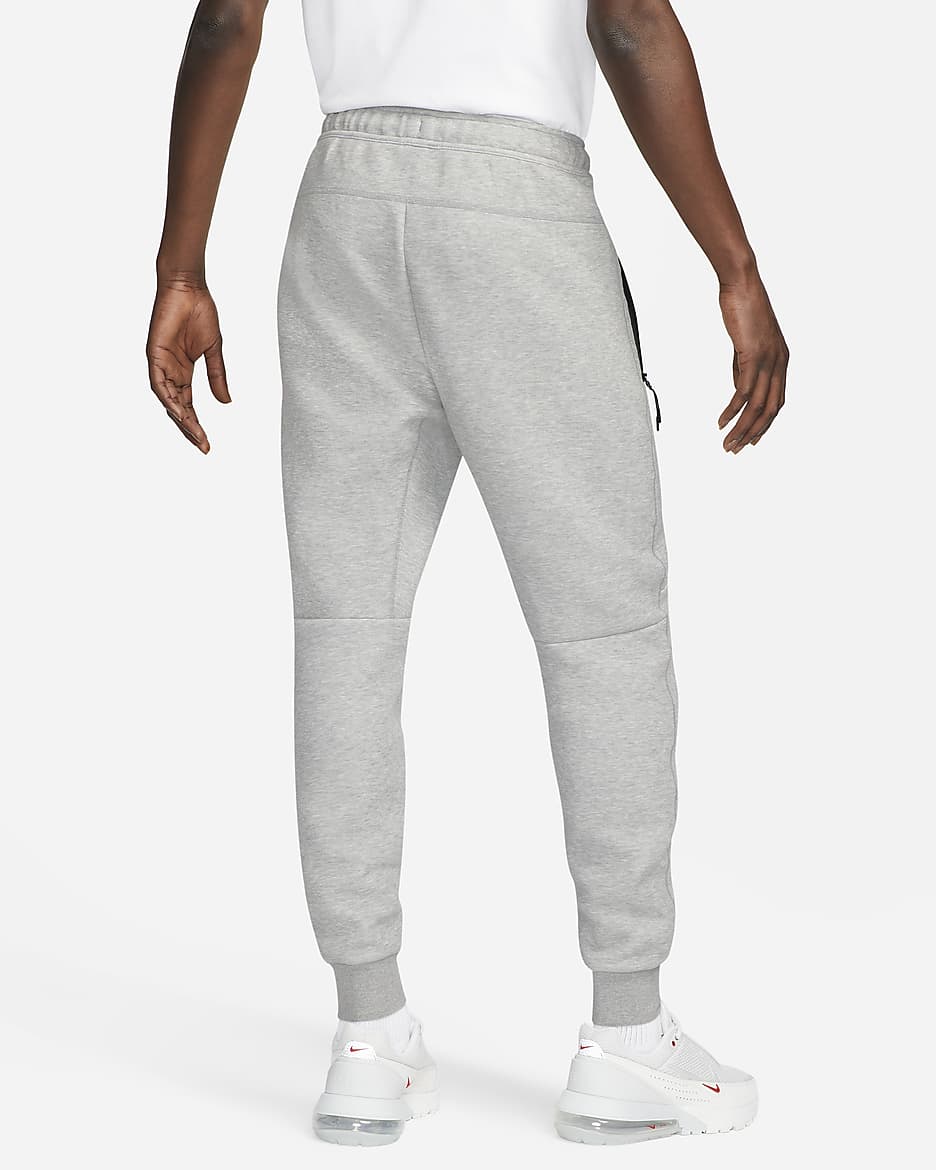 Nike Sportswear Tech Fleece Erkek Jogger'ı - Dark Grey Heather/Siyah