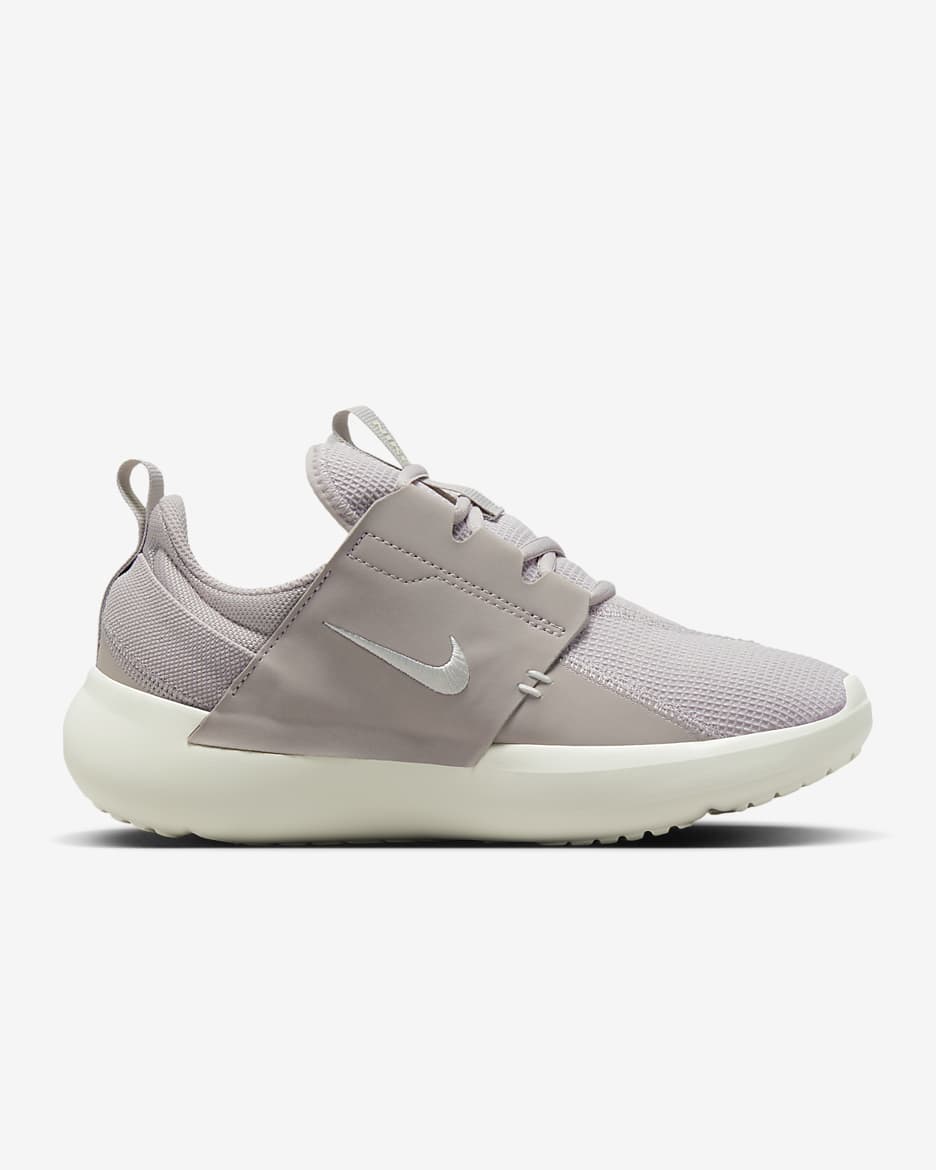 Nike E-Series AD Women's Shoes - Platinum Violet/Iron Grey/Sail