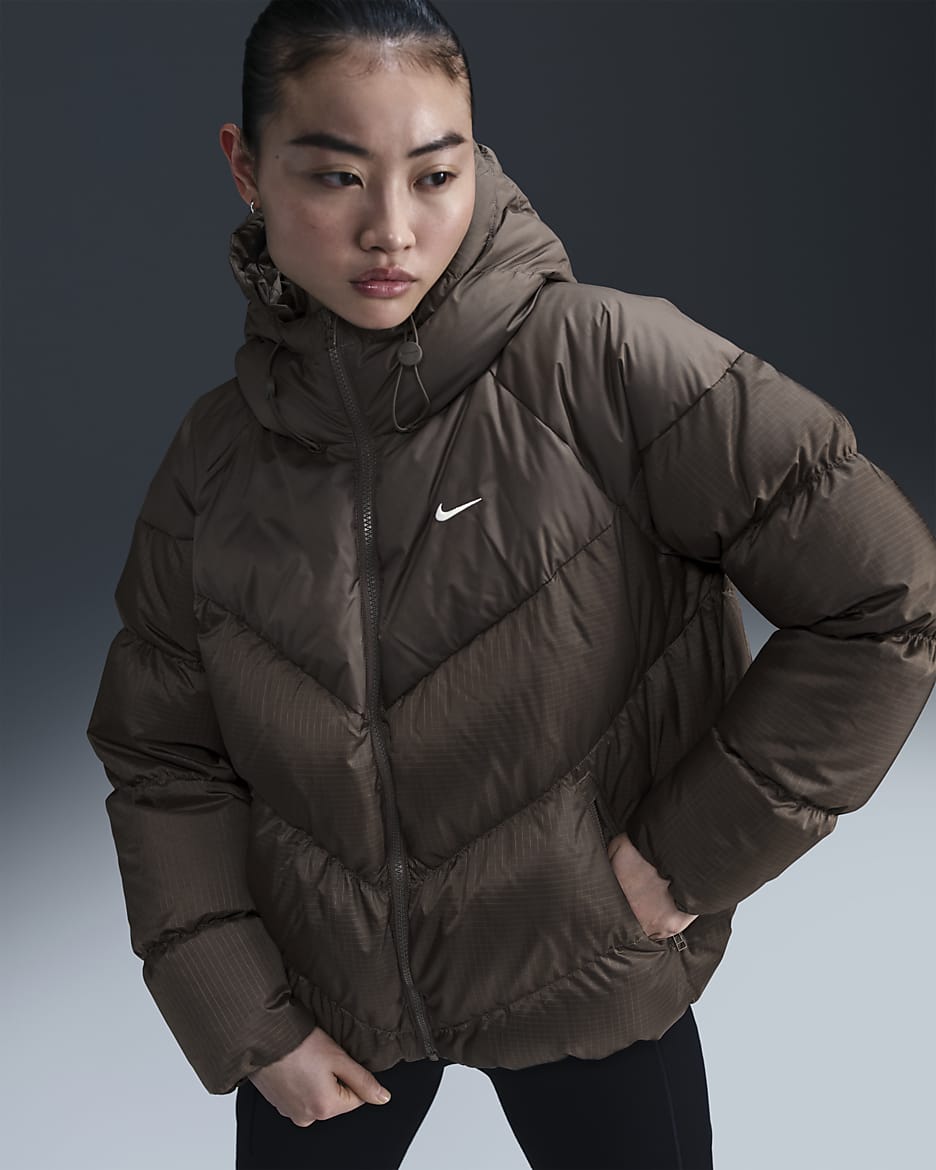 NIKE公式】ナイキ スポーツウェア ウィンドパファー ウィメンズ Storm 