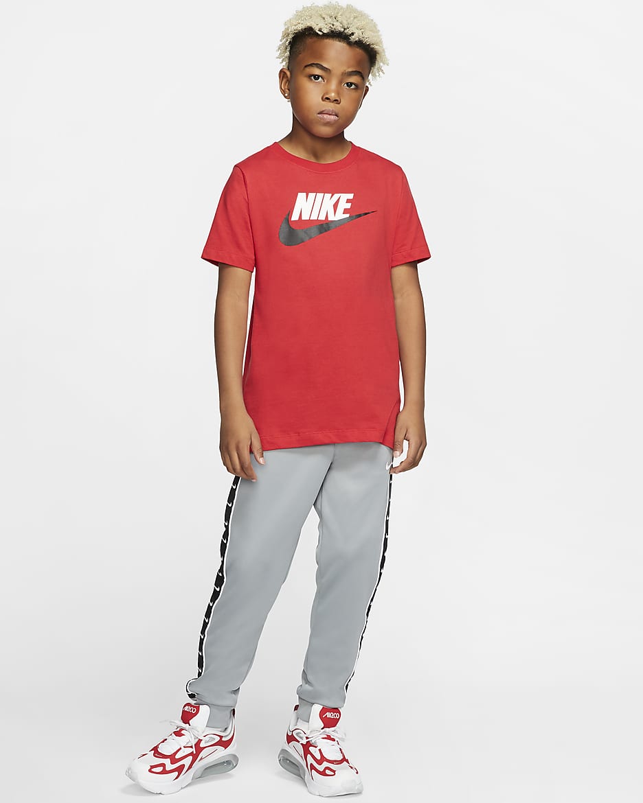 Nike Sportswear Older Kids' Cotton T-Shirt - University Red/White/Black