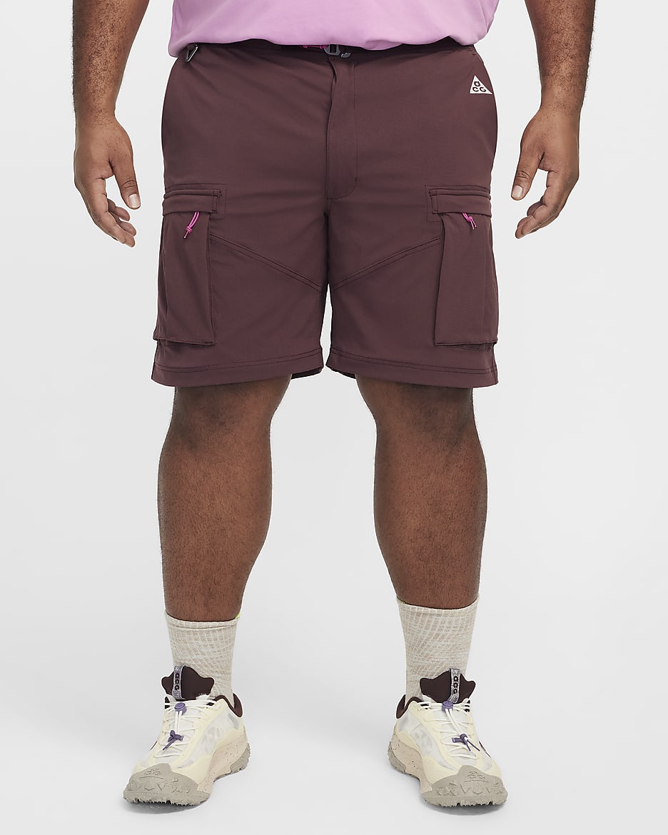 Pantaloni cargo Nike ACG "Smith Summit" - Uomo - Burgundy Crush/Nero/Laser Fuchsia/Summit White