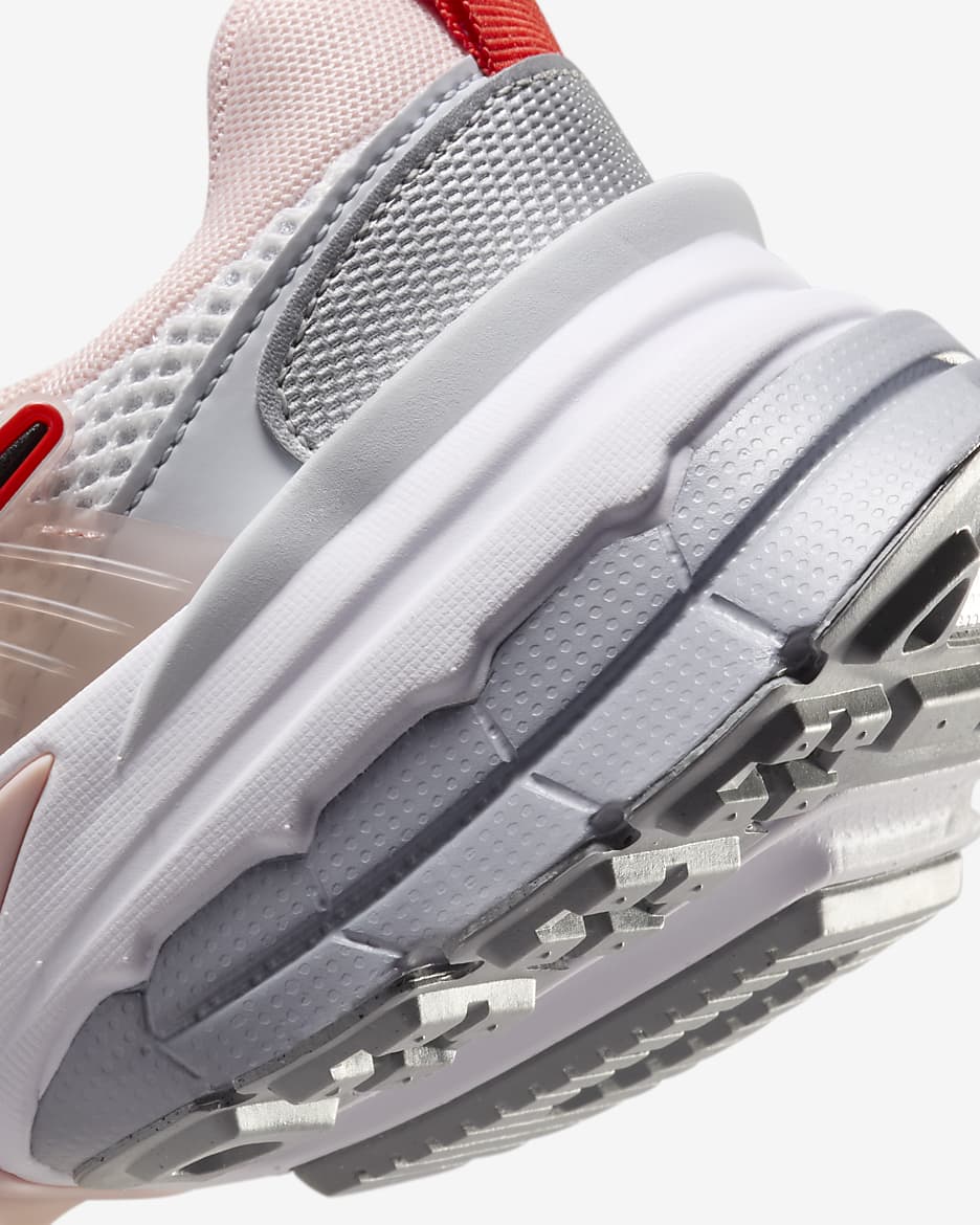 Chaussure Nike V2K Run - Summit White/Legend Pink/Wolf Grey/Noir