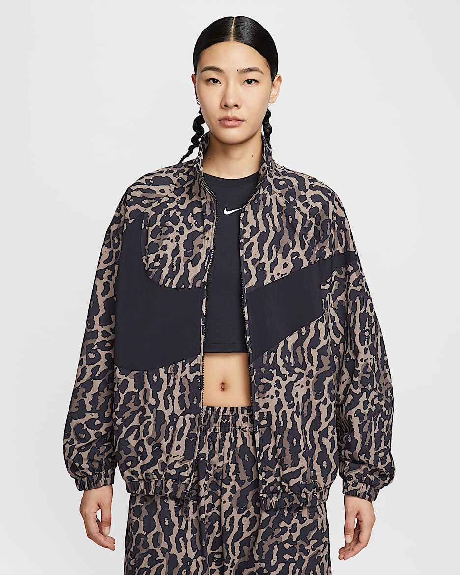 Nike Sportswear Women's Woven Printed Jacket - Black/Black