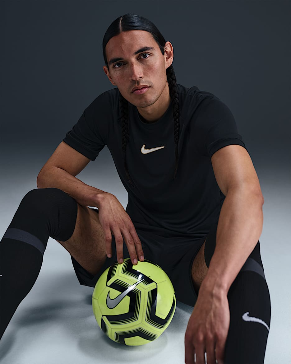 Nike Academy Men's Dri-FIT Soccer Top