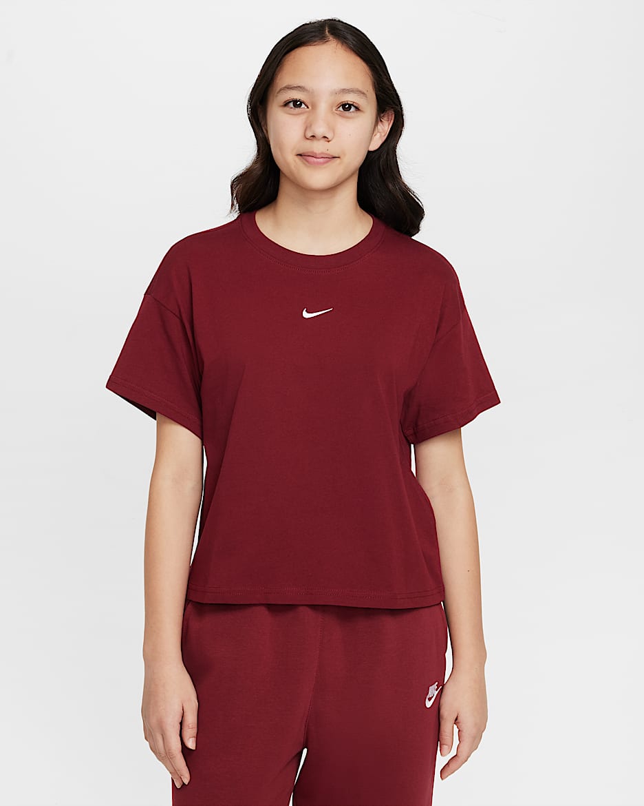 Nike Sportswear Essential Older Kids' (Girls') T-Shirt - Team Red