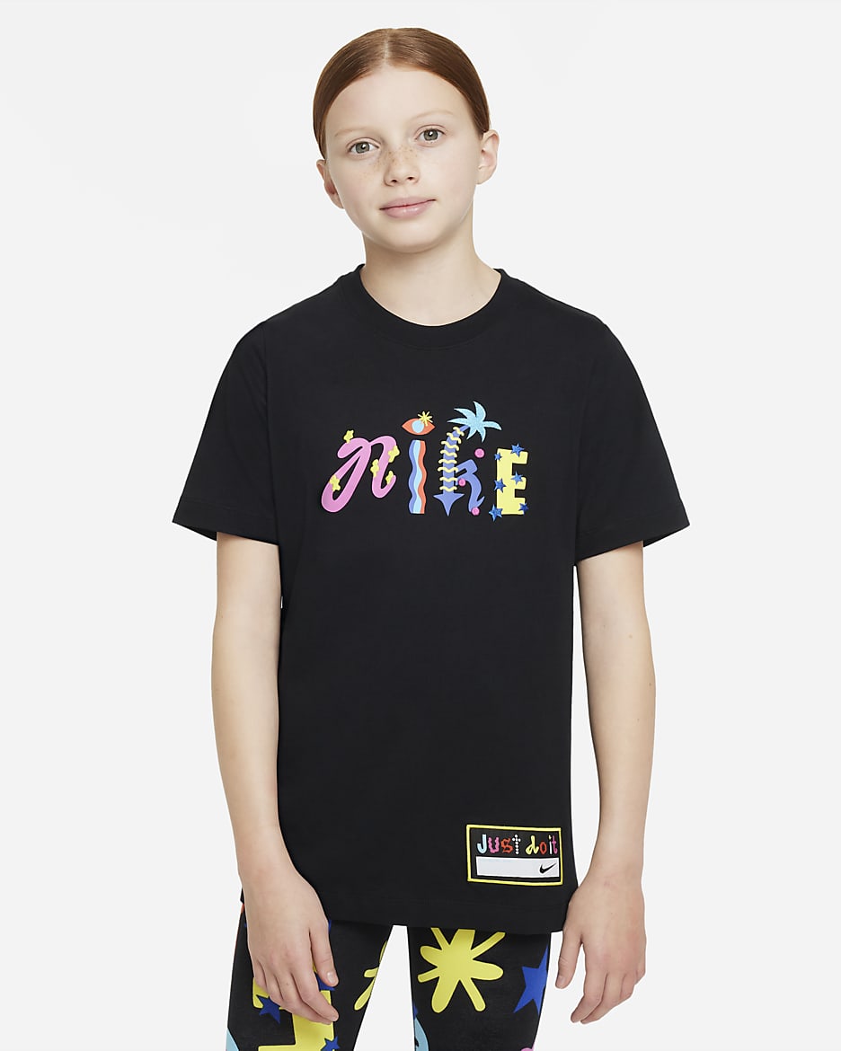 Nike Sportswear Older Kids' T-Shirt - Black