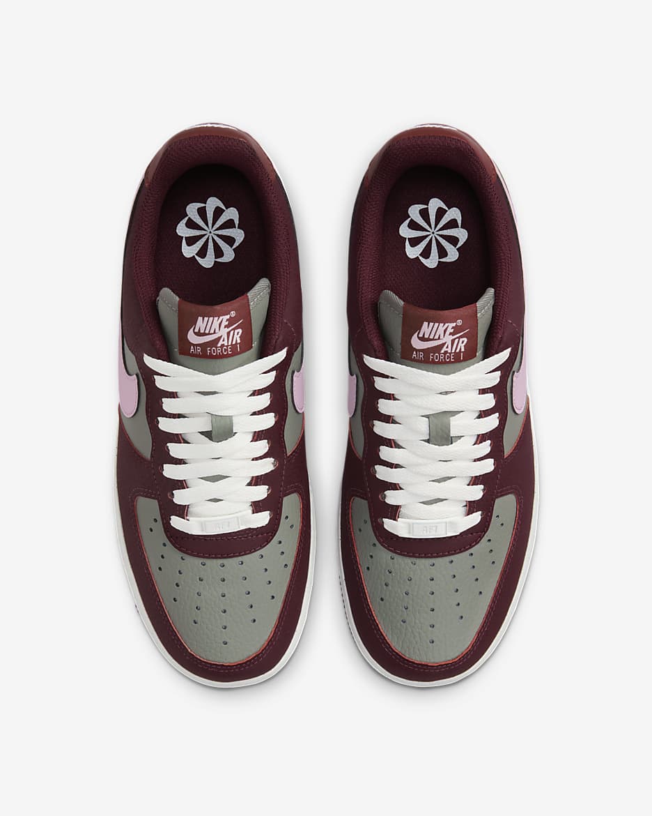 Nike Air Force 1 '07 SE Suede Damenschuh - Burgundy Crush/Dark Stucco/Sail/Pink Foam