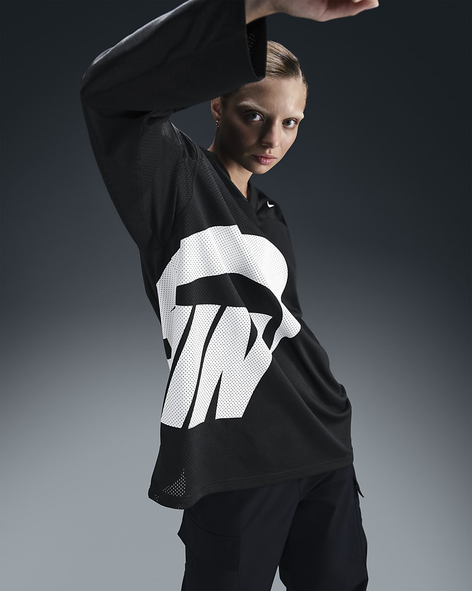 Nike Sportswear Women's Oversized Long-Sleeve Top - Black/White