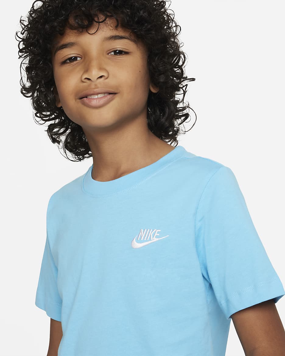 Nike Sportswear Older Kids' T-Shirt - Baltic Blue/White