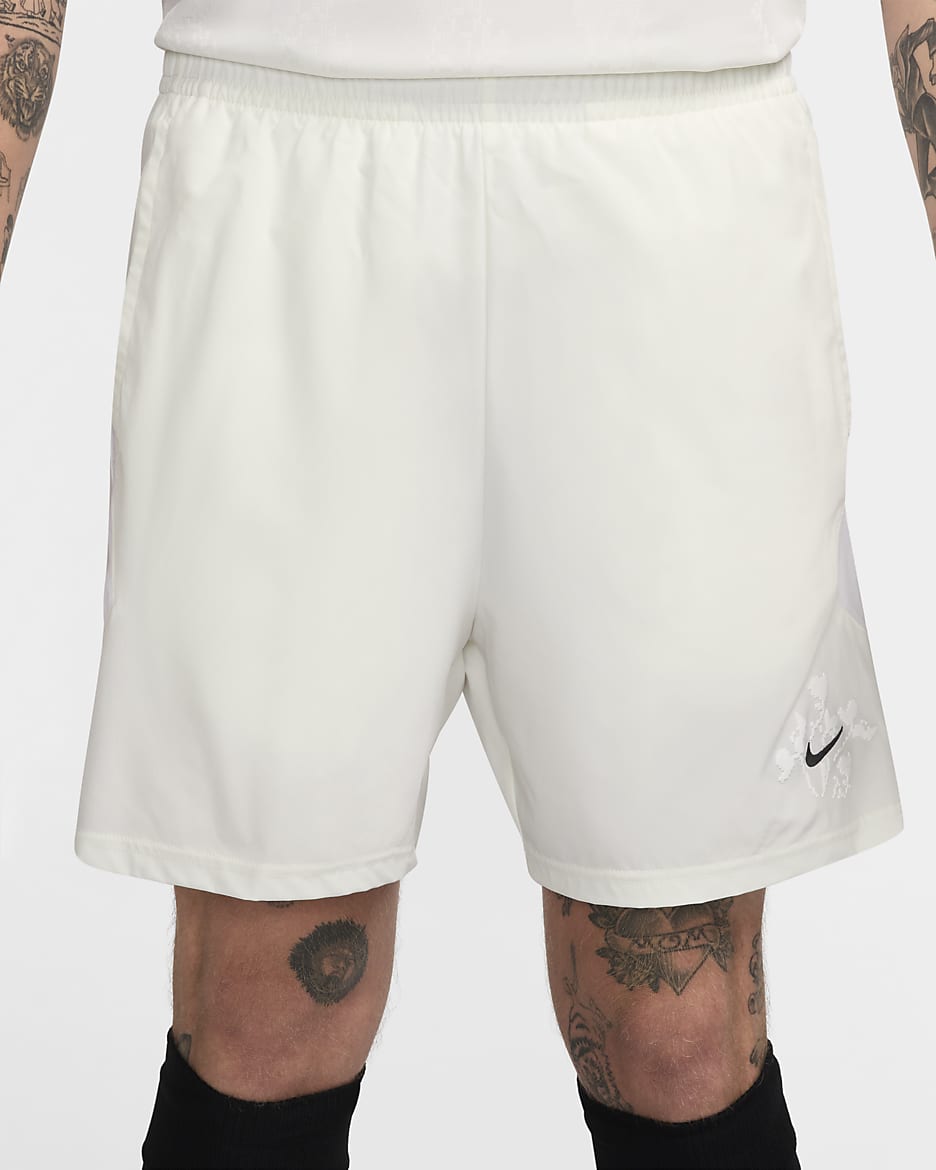 Shorts de fútbol Dri-FIT de 13 cm para hombre Nike Culture of Football - Vela/Blanco/Negro