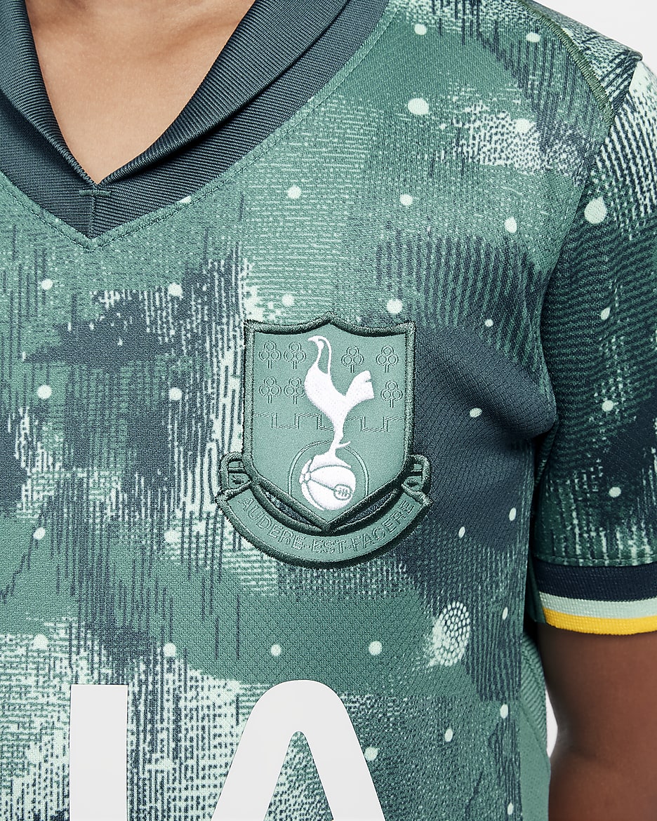 Tottenham Hotspur 2024/25 Stadium Third Replika-Fußballtrikot mit Nike Dri-FIT-Technologie (ältere Kinder) - Enamel Green/Bicoastal/Weiß