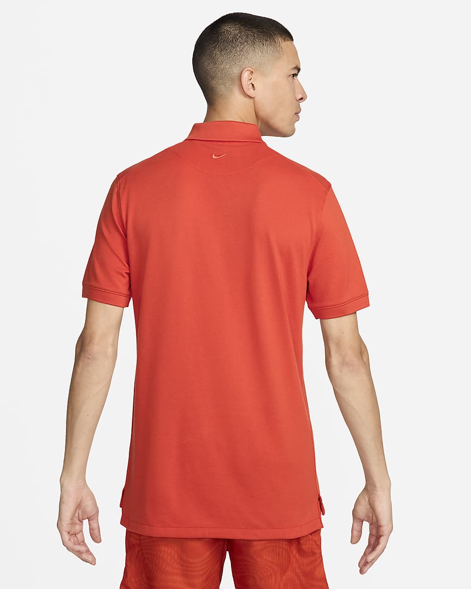 Das Nike Polo Herren-Poloshirt in schmaler Passform - Rust Factor