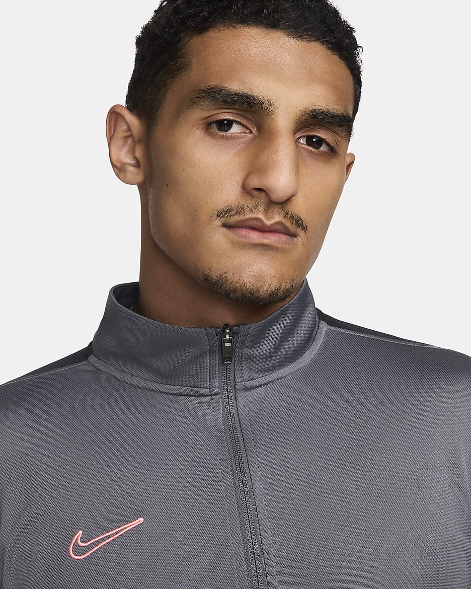 Fotbollstracksuit Nike Academy Dri-FIT för män - Iron Grey/Svart/Sunset Pulse