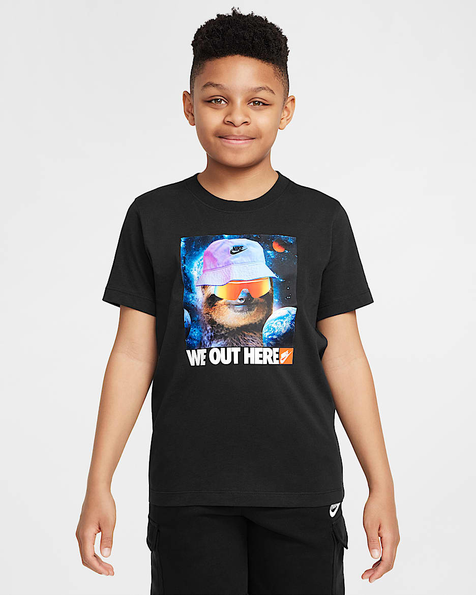Playera para niños talla grande Nike Sportswear - Negro