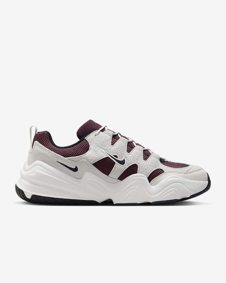 Tenis para hombre Nike Tech Hera - Burdeos enérgico/Tinte platino/Blanco cumbre/Negro