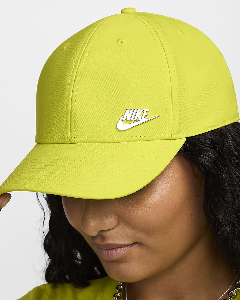 Nike Dri-FIT Club Structured Metal Logo Cap - Bright Cactus/Metallic Silver