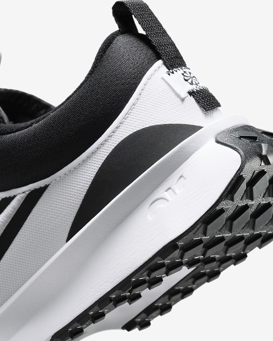 Nike Air Diamond Varsity Turf Men's Baseball Shoes.