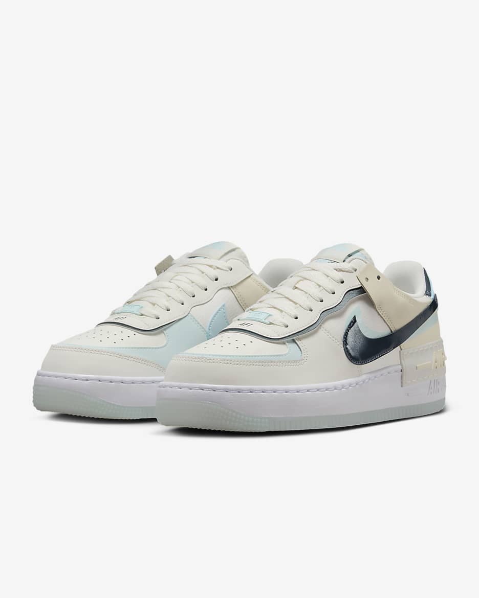 Sko Nike Air Force 1 Shadow för kvinnor - Sail/Glacier Blue/Coconut Milk/Armory Navy