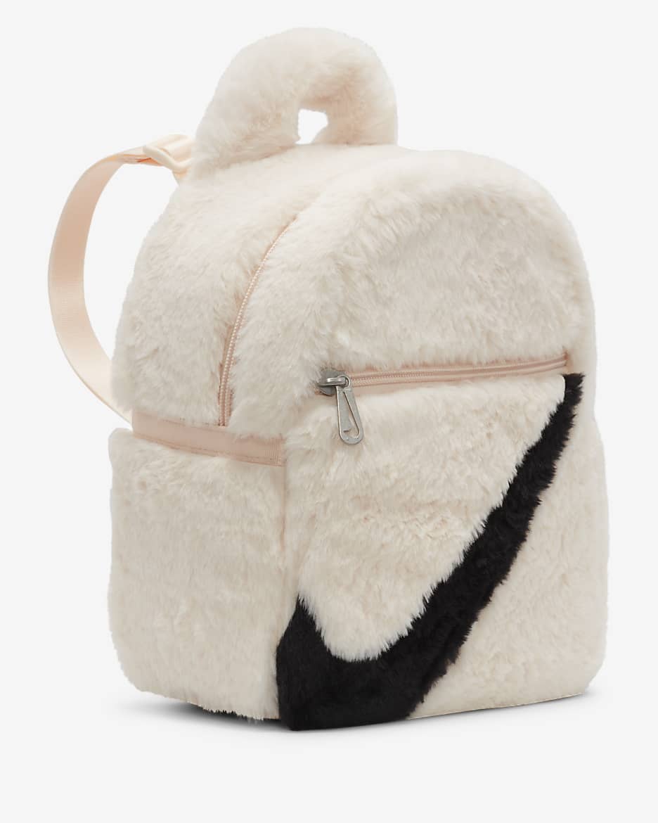 Nike Sportswear Futura 365 Faux Fur Mini-Rucksack aus Kunstpelz (6 l) - Guava Ice/Guava Ice/Schwarz