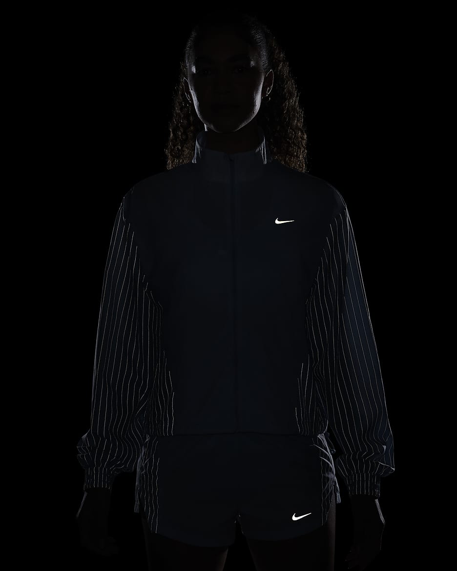 Nike Running Division Women's Running Jacket - Light Armoury Blue/Ashen Slate