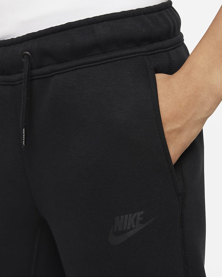 Παντελόνι Nike Sportswear Tech Fleece για μεγάλα αγόρια - Μαύρο/Μαύρο/Μαύρο