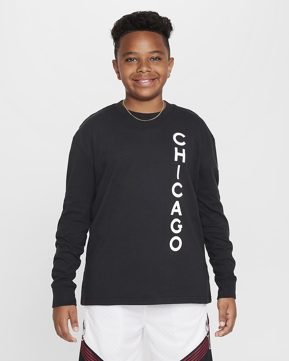 Chicago Bulls 2023/24 City Edition Older Kids' (Boys') Nike NBA Max90 Long-Sleeve T-Shirt - Black