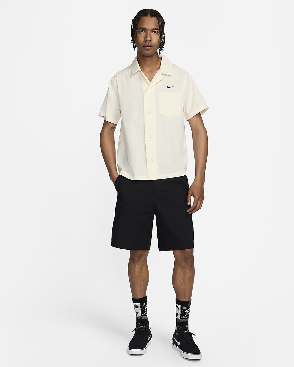 Nike Club Men's Woven Cargo Shorts - Black/Black