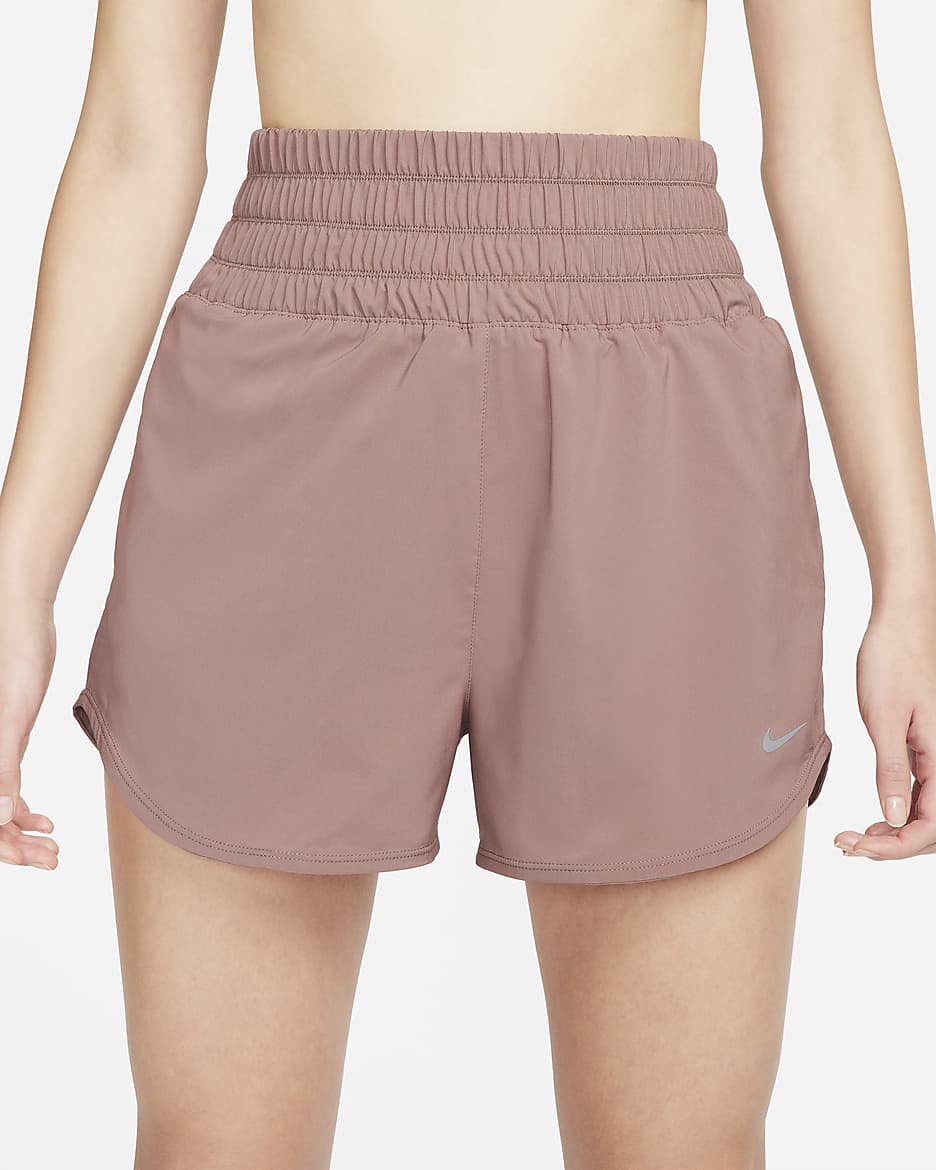 Nike One Dri-FIT Shorts mit Futter und besonders hohem Taillenbund für Damen (ca. 7,5 cm) - Smokey Mauve