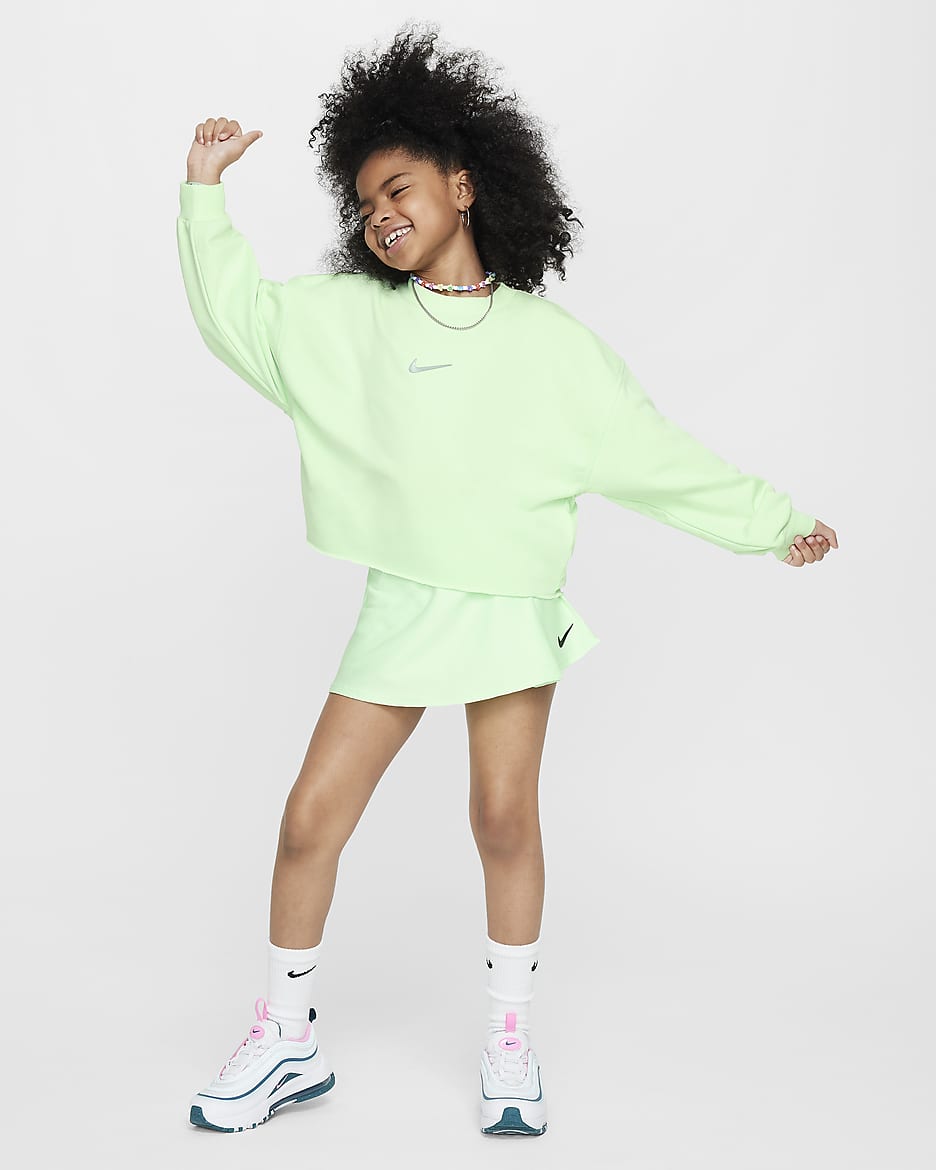 Nike Sportswear Older Kids' (Girls') Dri-FIT Crew-Neck Sweatshirt - Vapour Green