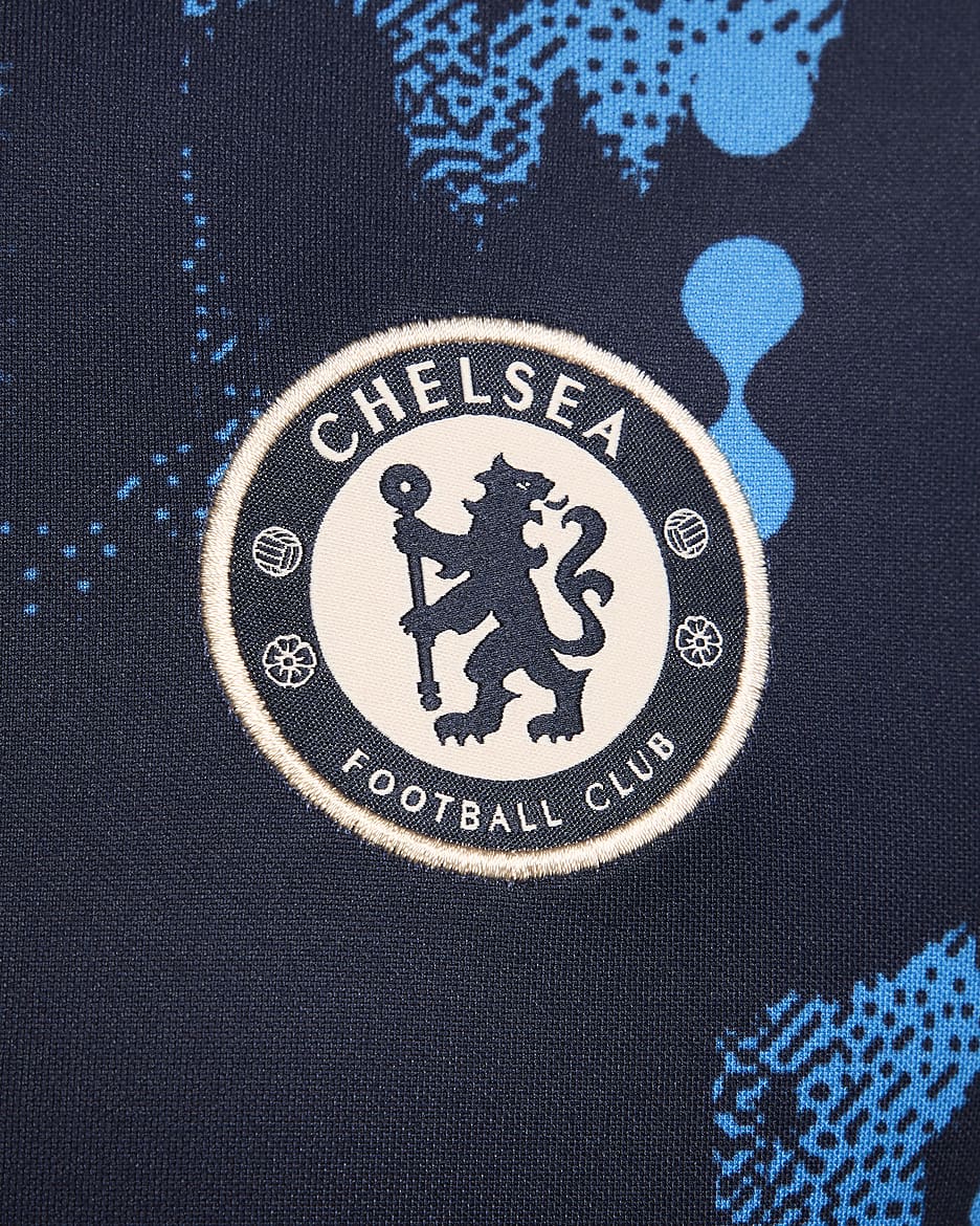 Kortærmet Chelsea FC Academy Pro Nike Dri-FIT-opvarmningstrøje til fodbold til mænd - Obsidian/Guava Ice