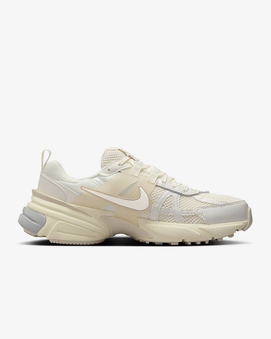 Nike V2K Run Shoes - Pale Ivory/Coconut Milk/Sand Drift/Pale Ivory