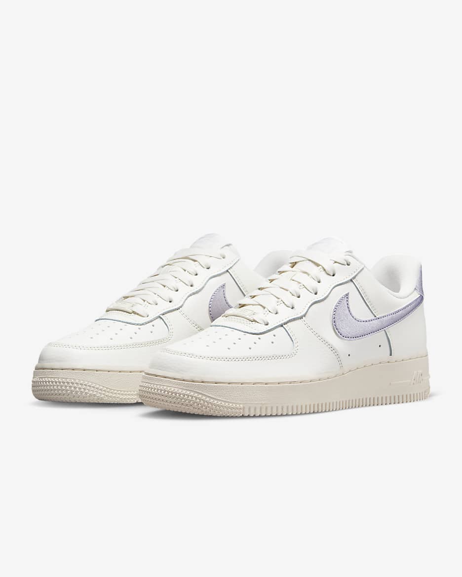 Calzado para mujer Nike Air Force 1 '07 - Vela/Morado oxígeno