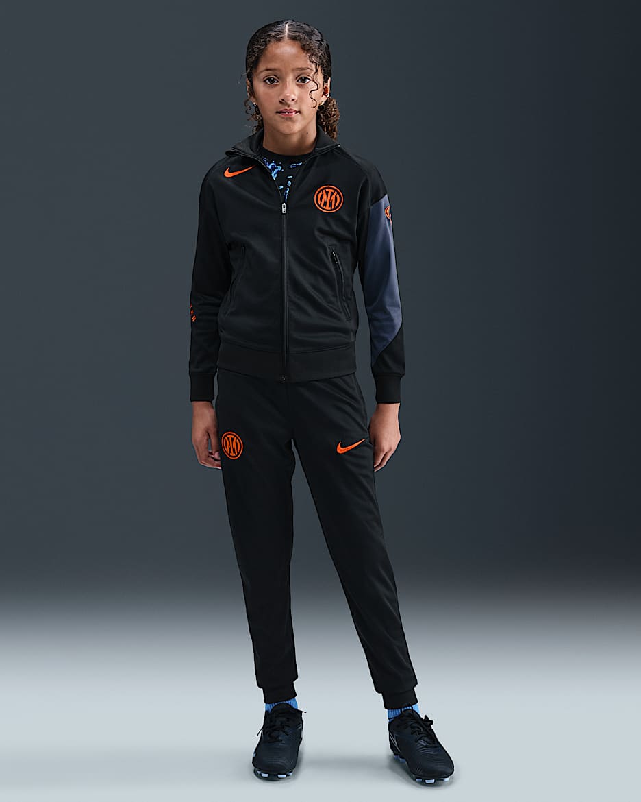 Inter Mailand Strike Third Nike Dri-FIT Total 90 Fußball-Trainingsanzug aus Strickmaterial (ältere Kinder) - Schwarz/Schwarz/Thunder Blue/Safety Orange