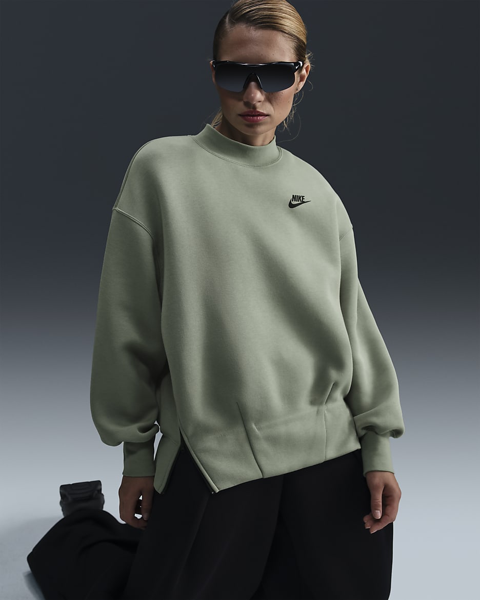 Nike Sportswear Tech Fleece Women's Oversized Crew-Neck Sweatshirt - Jade Horizon/Black