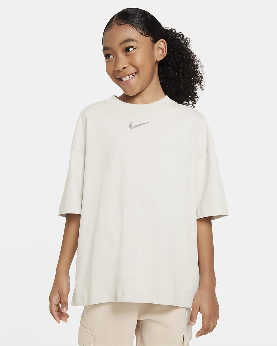 Nike Sportswear Older Kids' (Girls') Oversized T-Shirt - Light Bone