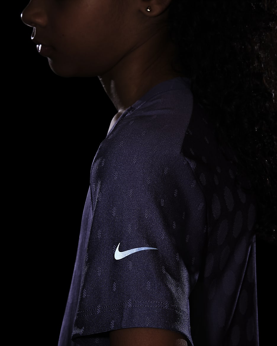 Nike 大童 (女童) Dri-FIT ADV 短袖上衣 - Daybreak/Hydrangeas/黑色