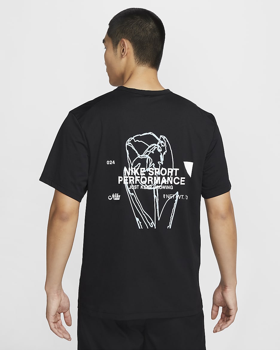 Nike Hyverse Men's Dri-FIT UV Short-sleeve Versatile Top - Black/White